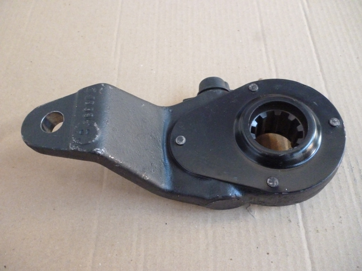 Caja reguladora 10e ch14 1agujero del izq - Imagen principal