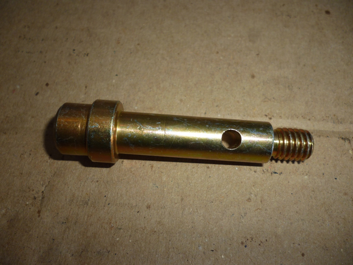 Pino traba enganche automatico - Imagen principal