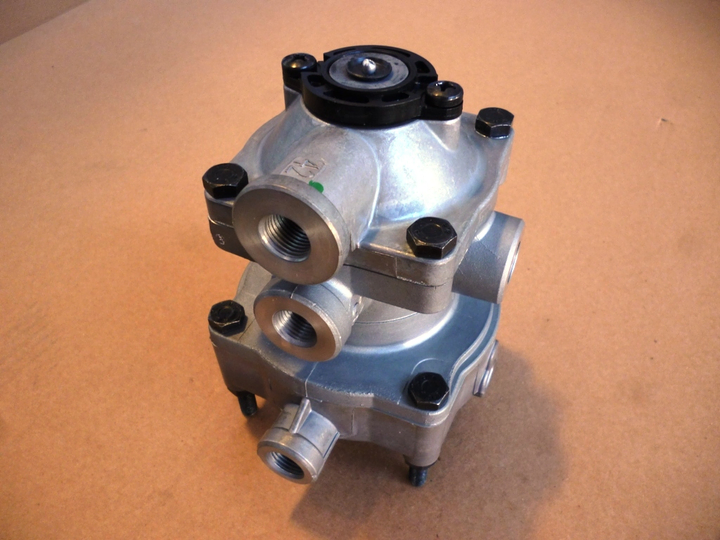 Valvula distribuidora - Imagen principal