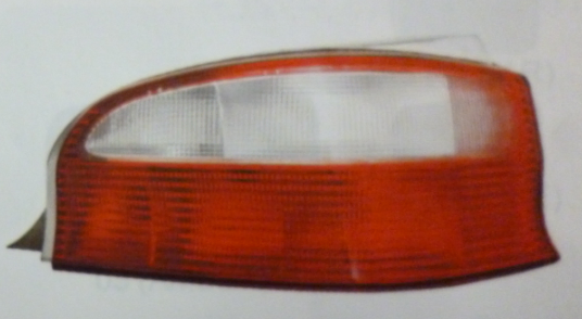 Faro trasero cristal rojo der - Imagen principal