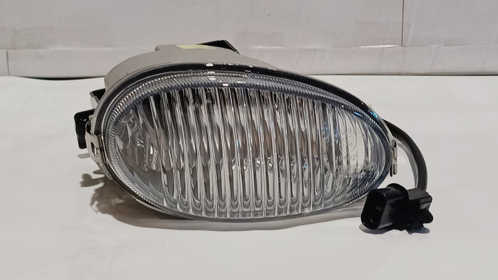 Faro aux/caminero p/golpe cristal der - Imagen principal