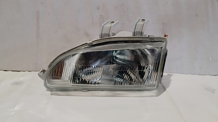 Semioptica izq - Imagen principal