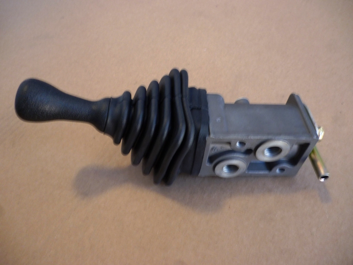 Valvula freno mano zorra - Imagen principal