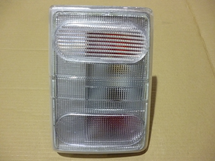 Tunning faro trasero cristal der - Imagen principal