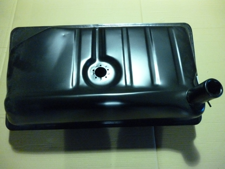 Tanque combustible hierro 41 lt vw fusca sedan hasta 77 especial - Imagen principal