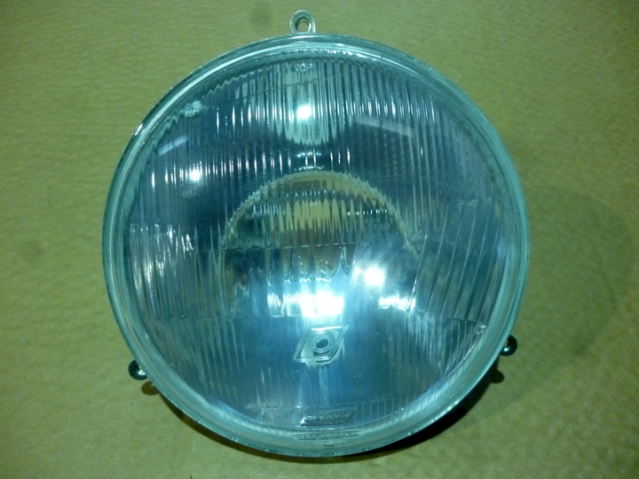 Semioptica h4 7" c/luz est. redonda 3 torn. i/d - Imagen principal