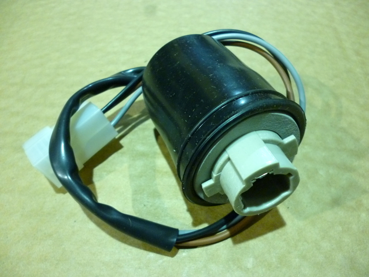 Portalampara señalero 2 p c/3 cables, capuchon y terminal i/d - Imagen principal