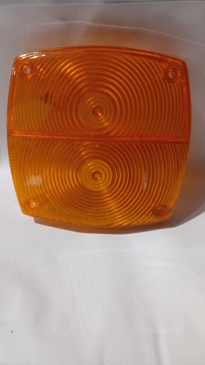 Acrilico f. trasero cuadrado ambar lente alto i/d - Imagen principal