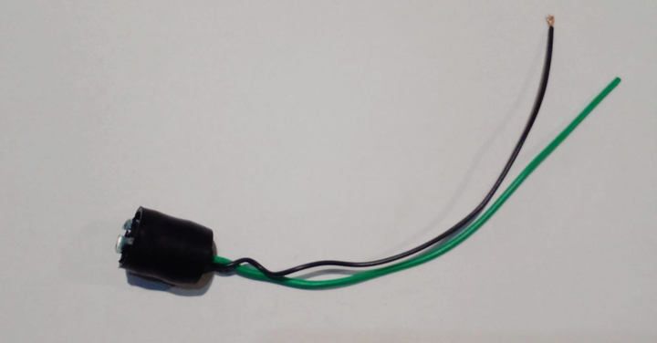 Portalampara 1 polo con capuchon i/d - Vista 2