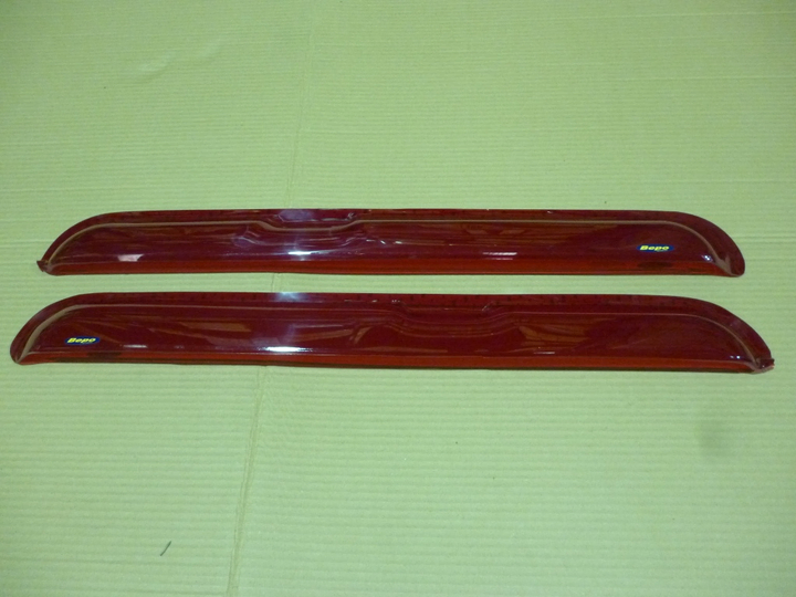 Gotero puerta (jgo) policarbonato rojo vw - Imagen principal