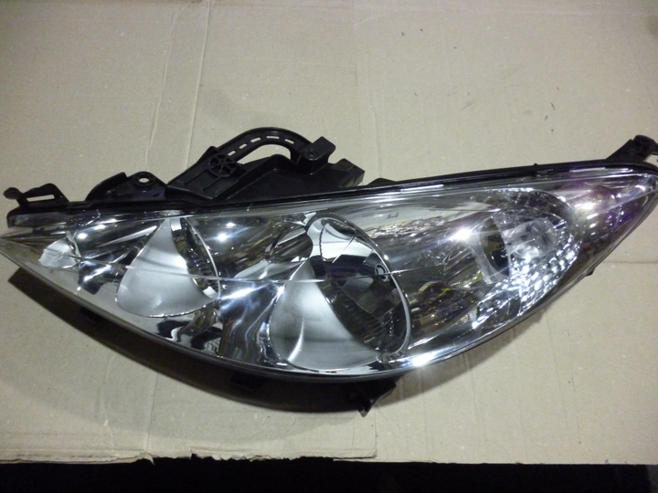 Semioptica (modelo francés) izq - Imagen principal