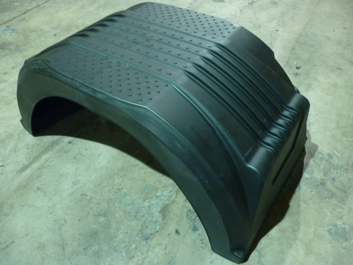 Guardabarro plastico sin soportes (modelo nuevo) semirremolque - Imagen principal