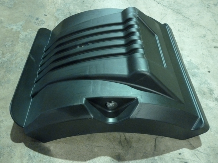 Medio guardabarro plastico trasero universal (modelo nuevo) izq - Imagen principal