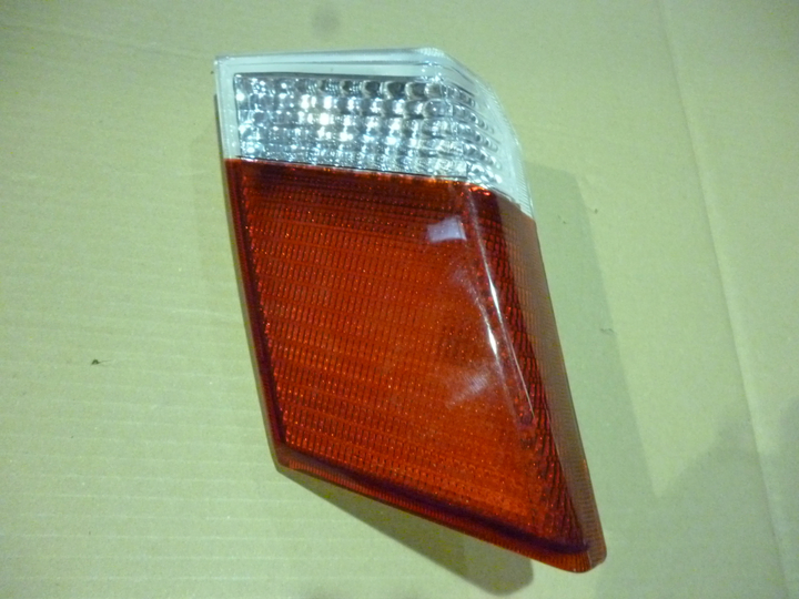 Faro trasero cristal rojo int. izq - Imagen principal