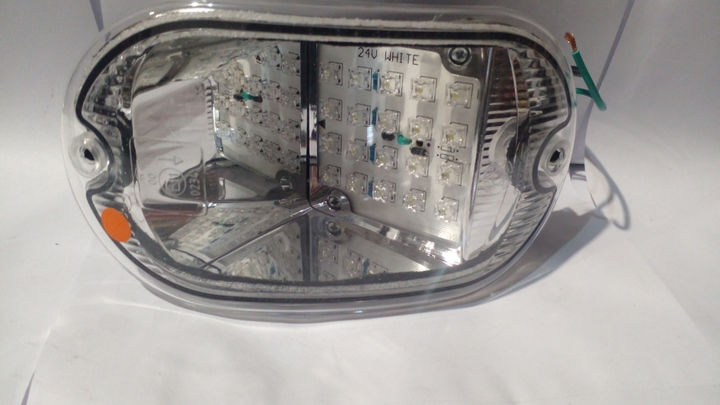 Faro m/atras cristal curvo led 24v i/d - Imagen principal