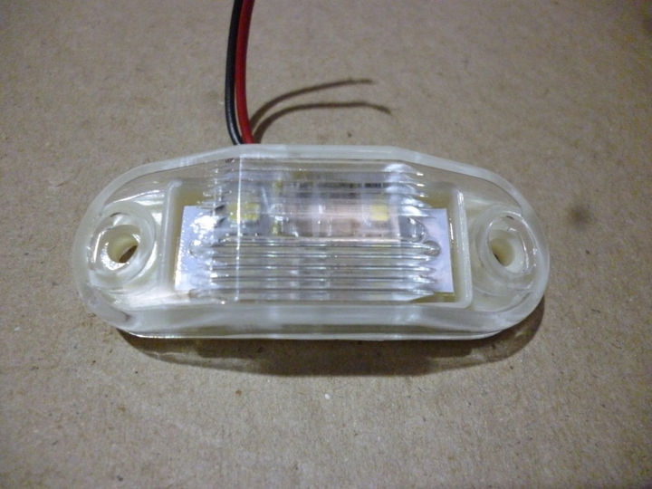 Faro matricula cristal s/terminal bivolt led i/d - Imagen principal