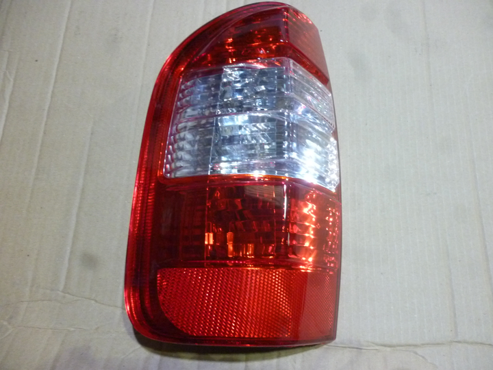 Faro tras.bicolor izq - Imagen principal