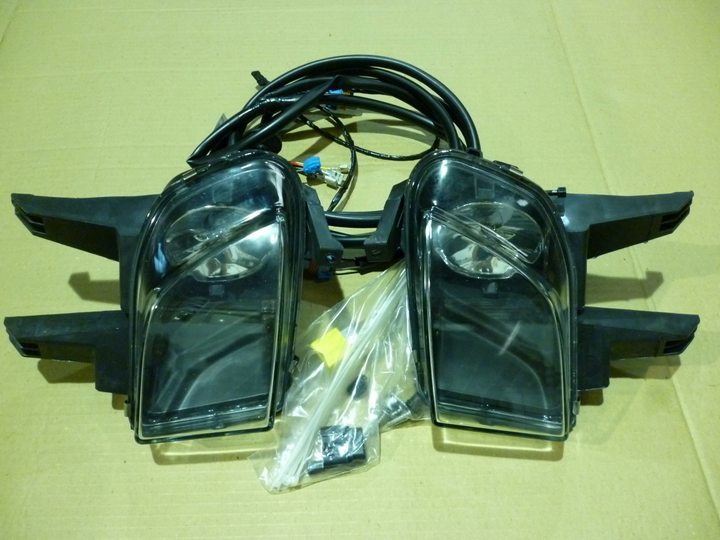 Faro aux/caminero aux. kit i/d - Imagen principal