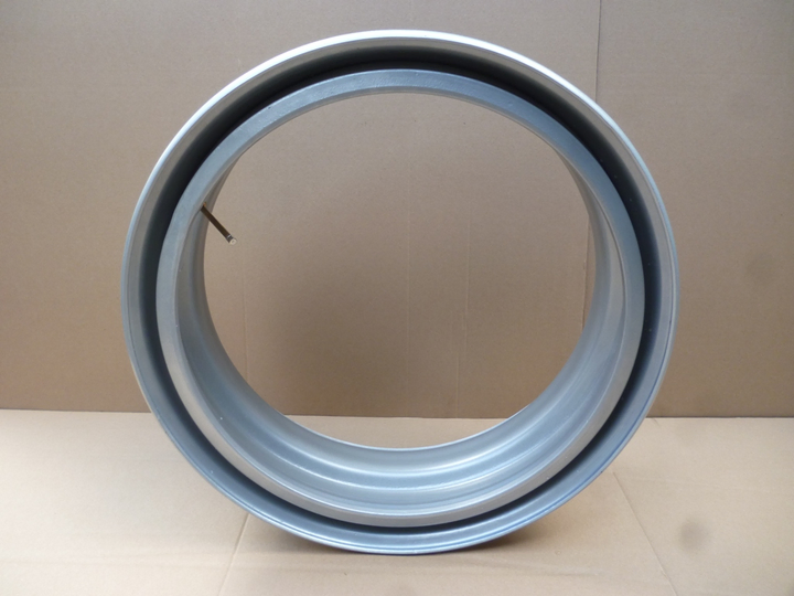 Llanta rueda artillera 8.25 x 24.5 s/camara c/valvula camion - Imagen principal