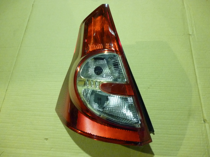 Faro trasero bicolor izq - Imagen principal