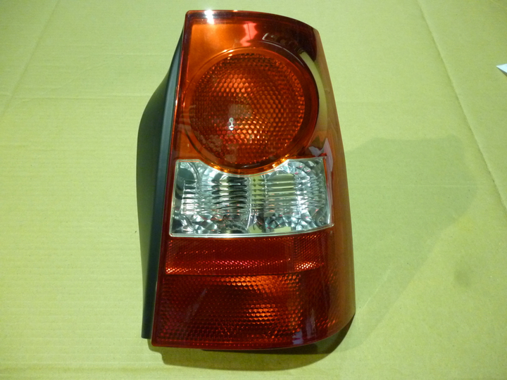 Faro trasero base roja der - Imagen principal