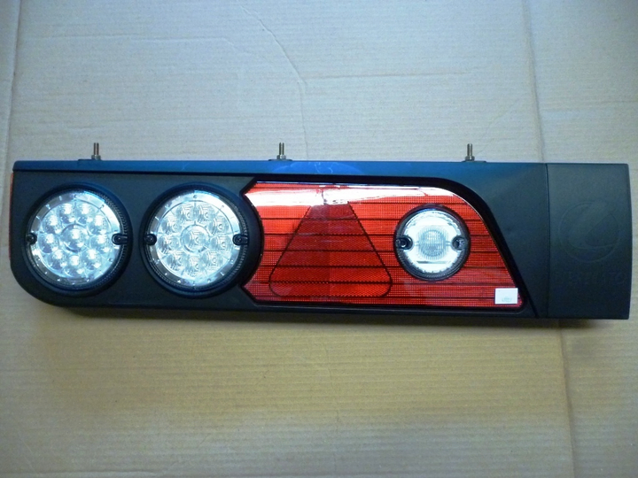 Faro trasero carga general modelo actual izq - Imagen principal