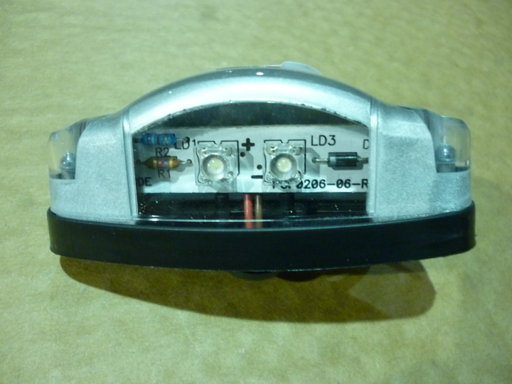 Faro matricula cristal led 24v i/d - Imagen principal