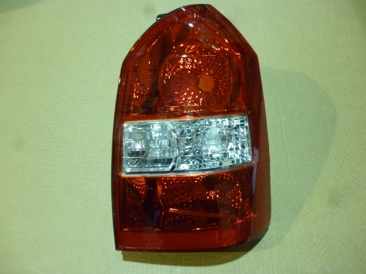 Faro trasero bicolor der - Imagen principal