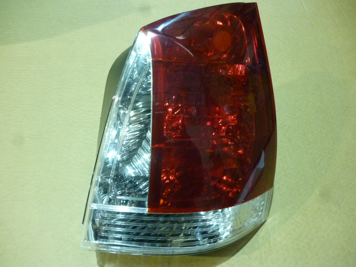 Faro trasero bicolor der - Imagen principal