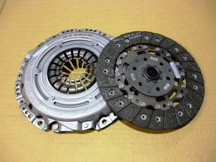 Kit embrague 215/20e - Imagen principal