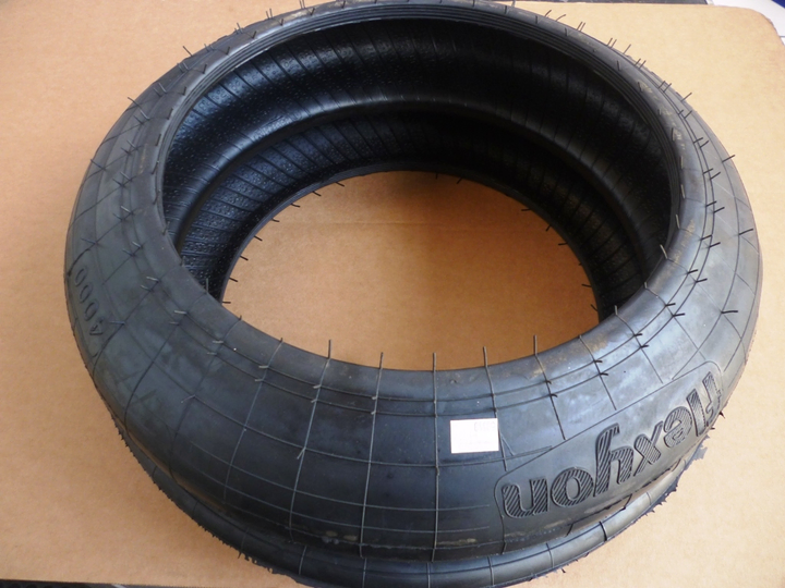 Vejiga susp.(goma) lev.neum.chico s/labio boca 334mm caçamba flex - Imagen principal