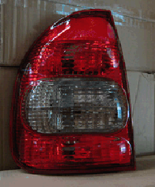 Faro trasero rojo fumé(4 ptas) izq - Imagen principal