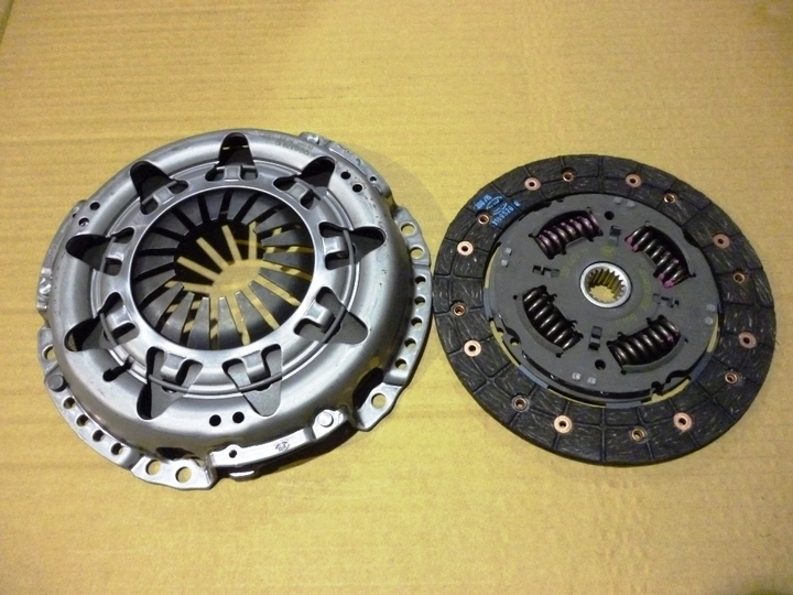 Kit embrague 200/19e - Imagen principal