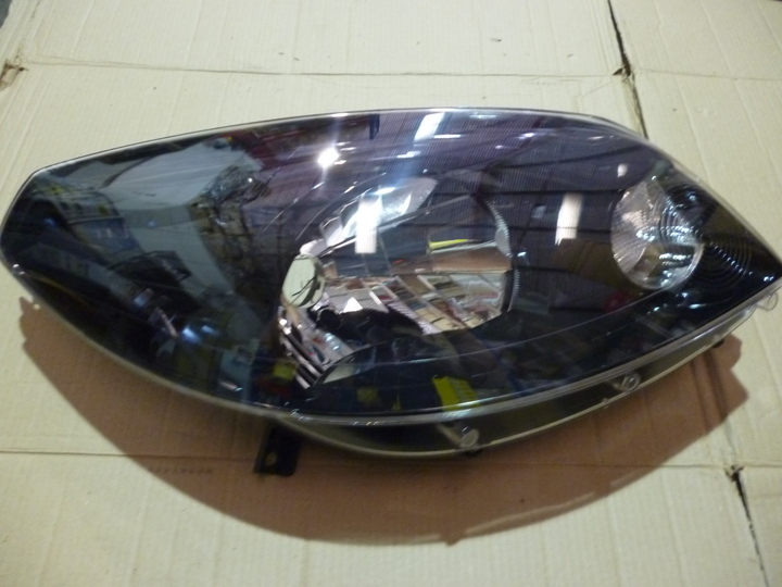 Semioptica negra der - Imagen principal