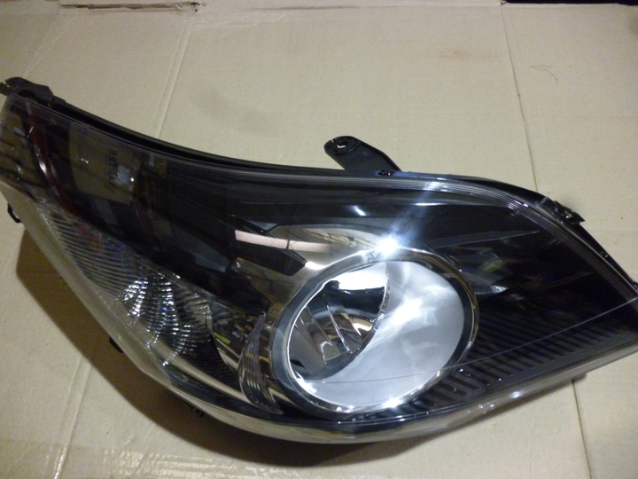 Semioptica version negro der - Imagen principal