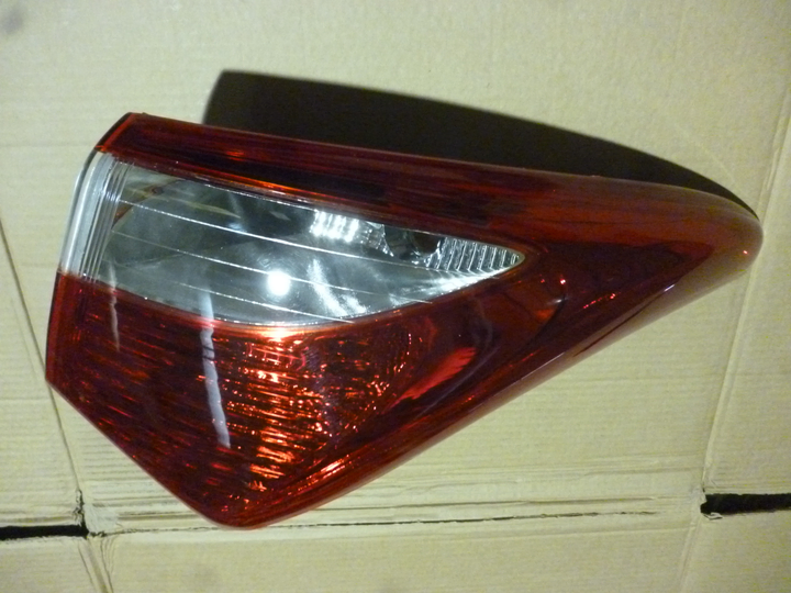 Faro trasero bicolor der - Imagen principal