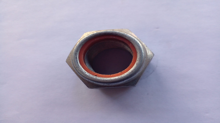 Tuerca trifuncional1.1/8" - Imagen principal