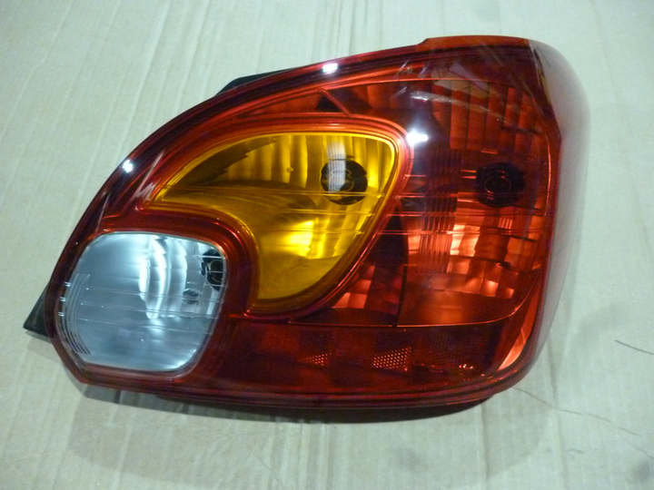 Faro trasero der - Imagen principal