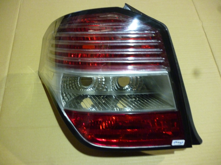 Faro trasero bicolor izq - Imagen principal