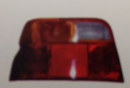 Faro trasero tricolor der - Imagen principal