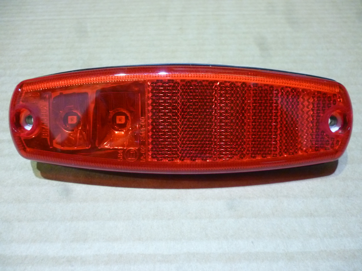 Faro lateral rojo bivolt i/d - Imagen principal