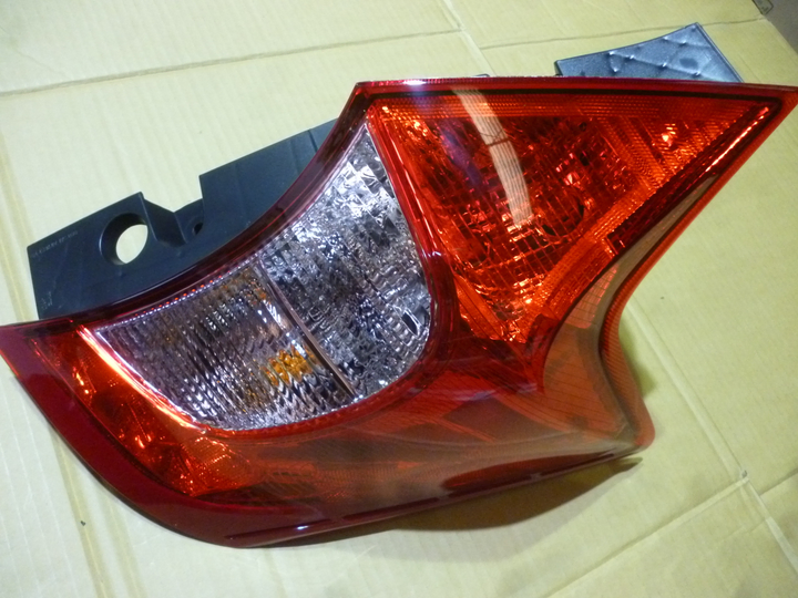 Faro trasero der - Imagen principal