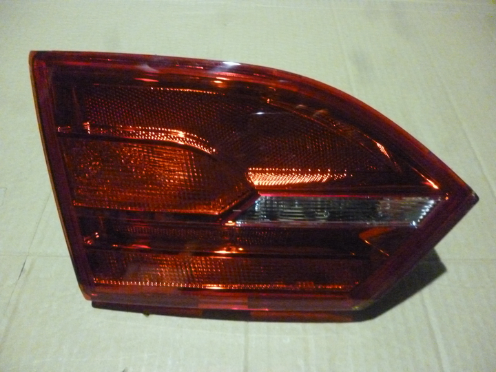 Faro trasero bicolor izq - Imagen principal