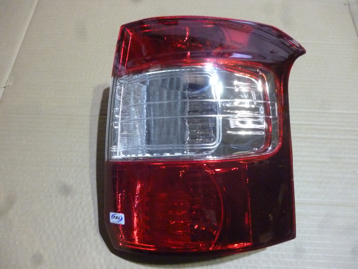 Faro trasero bicolor der - Imagen principal