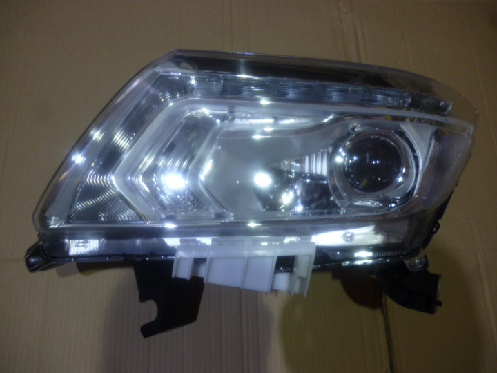 Semioptica cromada manual c/led y lupa izq - Imagen principal