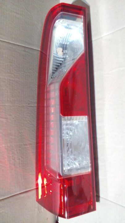 Faro trasero bicolor izq - Imagen principal