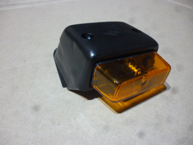 Faro techo cabina ext ambar der - Imagen principal