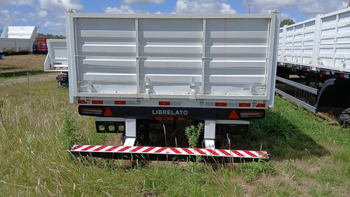 Semi con barandas 14500mm 8pinos 2+1e susp.neum ebs-balanza - Vista 4