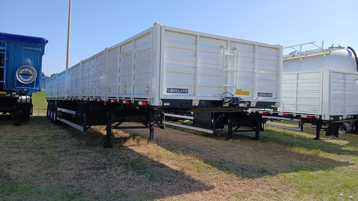 Semi con barandas 14500 8pinos 3e susp.neum ebs-balanza - Imagen principal