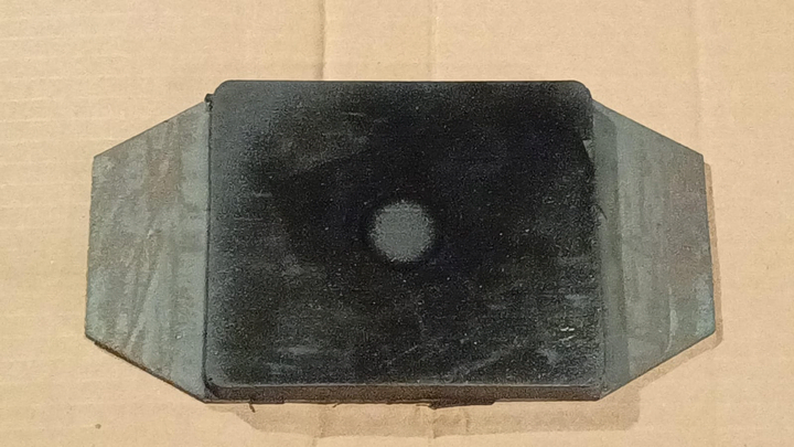 Suplemento 110 x 130 x 14 mm apoyo caçamba - Imagen principal